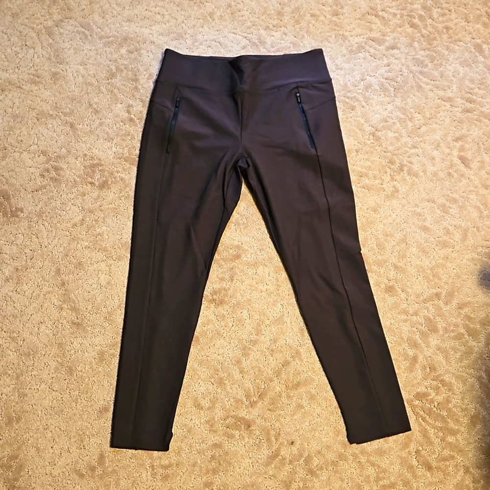 Athleta Stellar Zip Pocket Leggings L